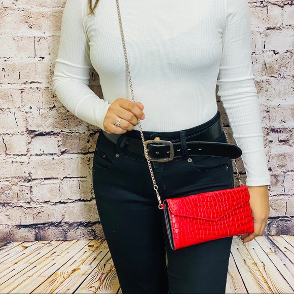 LEATHER CROSSBODY WALLET - Picture 8 of 9